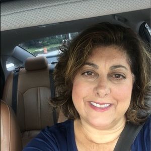 Meet your Posher, Diane